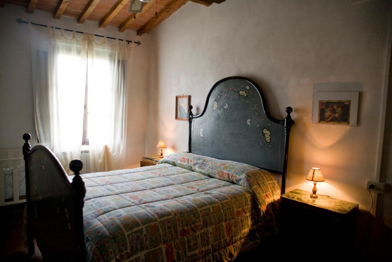 Agriturismo Girasole Gambassi Terme Habitación foto