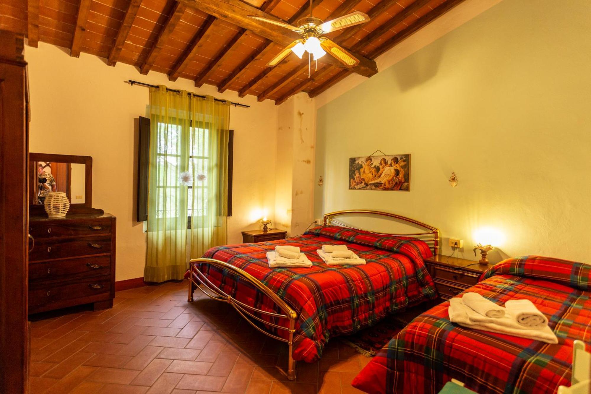 Agriturismo Girasole Gambassi Terme Exterior foto