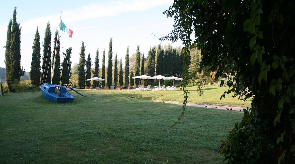 Agriturismo Girasole Gambassi Terme Exterior foto