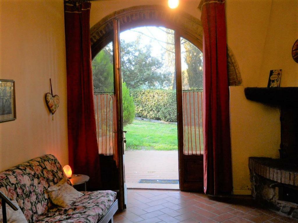 Agriturismo Girasole Gambassi Terme Exterior foto